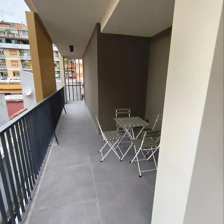 Romanello E Apartment